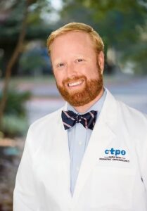 Headshot of Dr. Brian Kaufman.